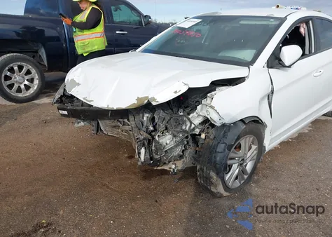 2019 Hyundai Elantra Sel z USA, uszkodzony, nr VIN 5NPD84LF2KH488584